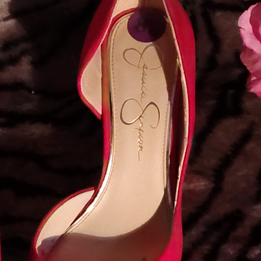 Elegant Red Women's Heels By Jessica Simpson - Picture 3 of 9